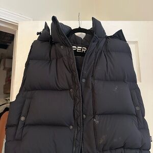 Aritzia The Super Puff™ Shorty Vest - cliMATTE™